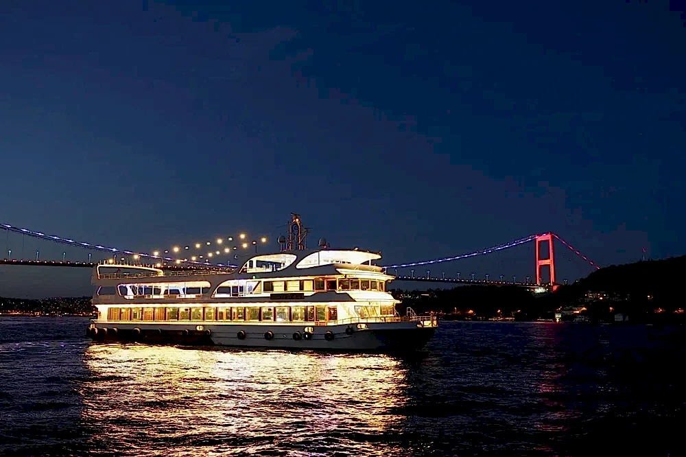 Teknede Düğün Nasıl Yapılır?