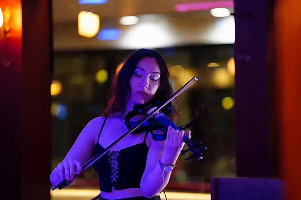 Teknede Romantik Akşam Yemeği